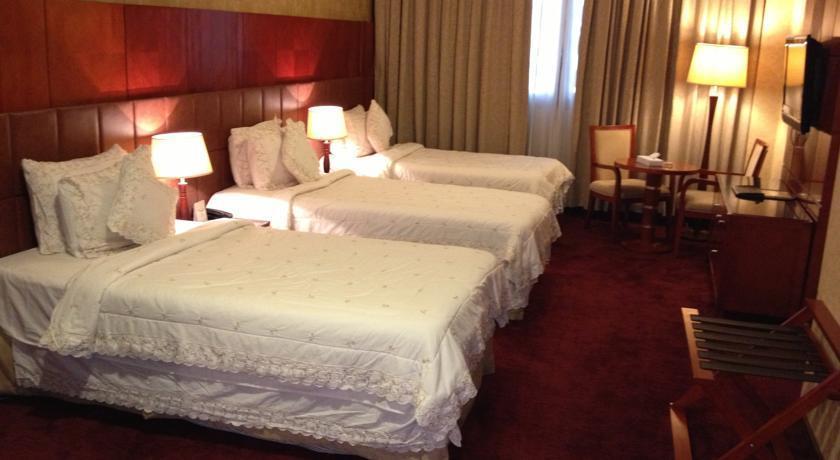 Shaza Regency Plaza Al Madinah Medina Exterior foto A room at the hotel
