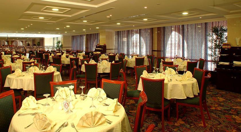 Shaza Regency Plaza Al Madinah Medina Exterior foto The restaurant