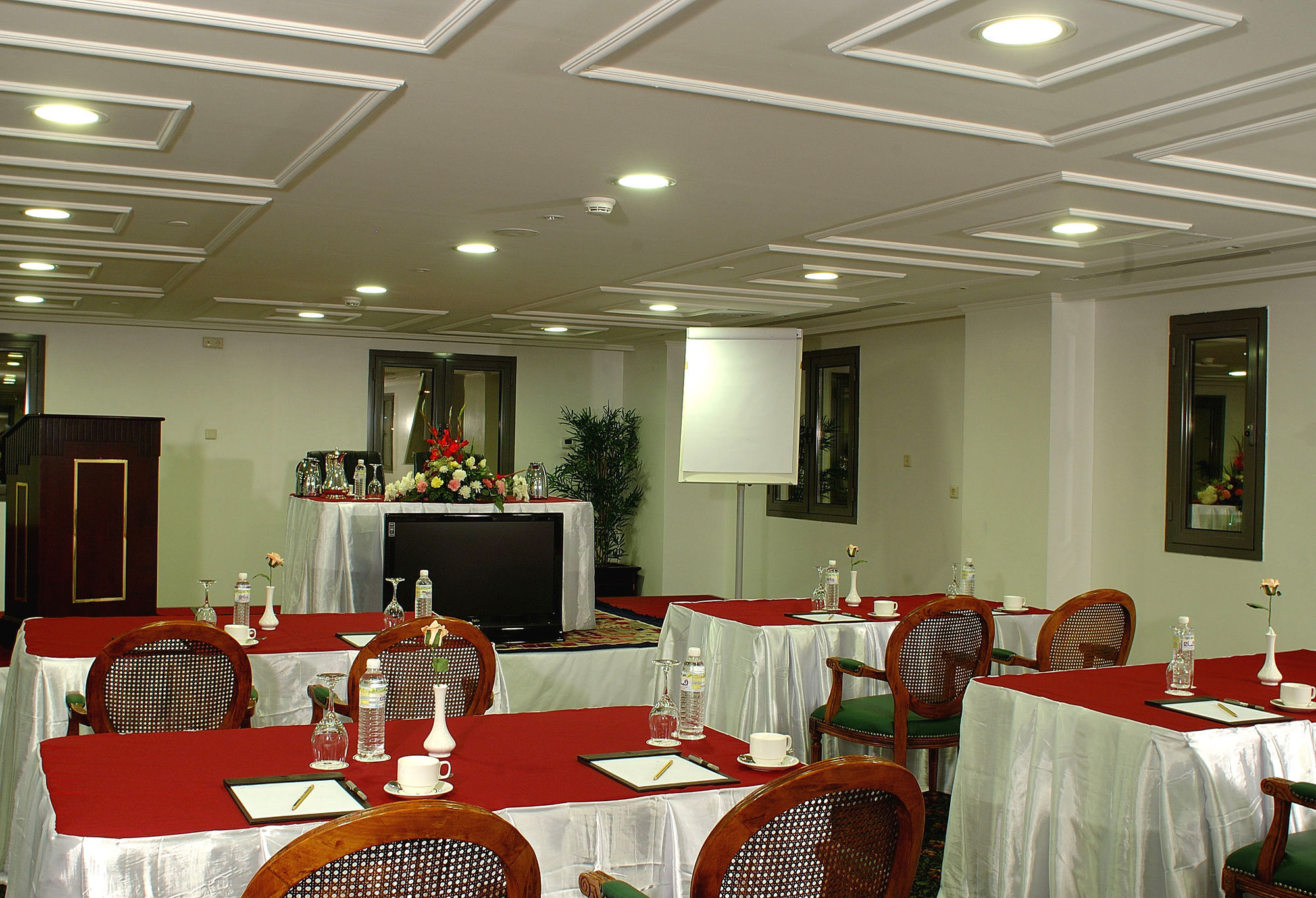 Shaza Regency Plaza Al Madinah Medina Exterior foto Meeting room